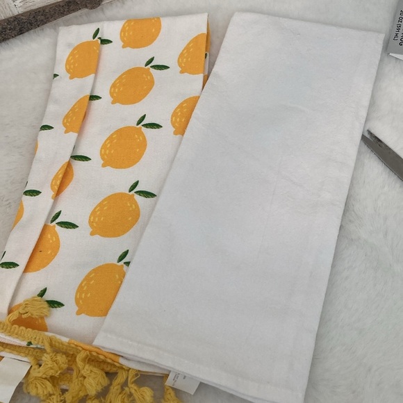 Target BP Squeeze The Day Lemon Kitchen Towels - Picture 6 of 8